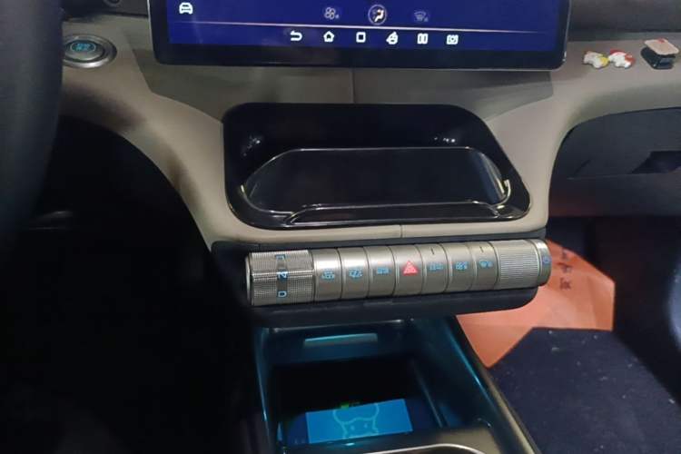 Used BYD Dolphin 2021 401km Knight Edition Gear Lever