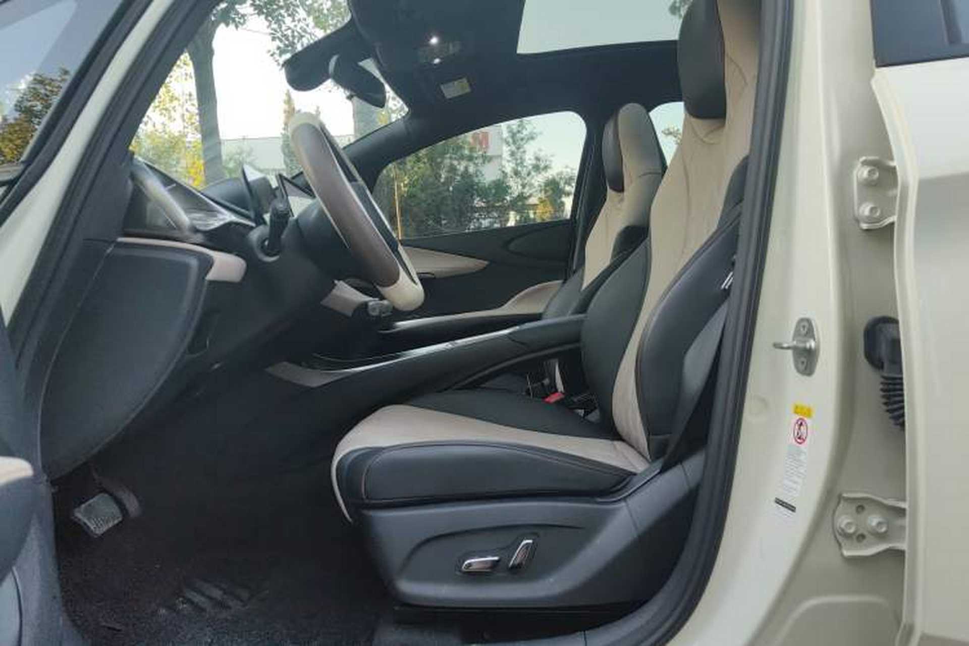 Used BYD Dolphin 2021 405 km Fashion Edition Interior 1