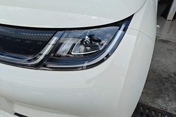 Used BYD Dolphin 2021 405 km Fashion Edition Left Front Headlight