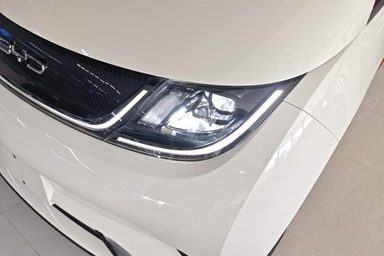 Used BYD Dolphin 2021 405 km Fashion Edition Left Front Headlight