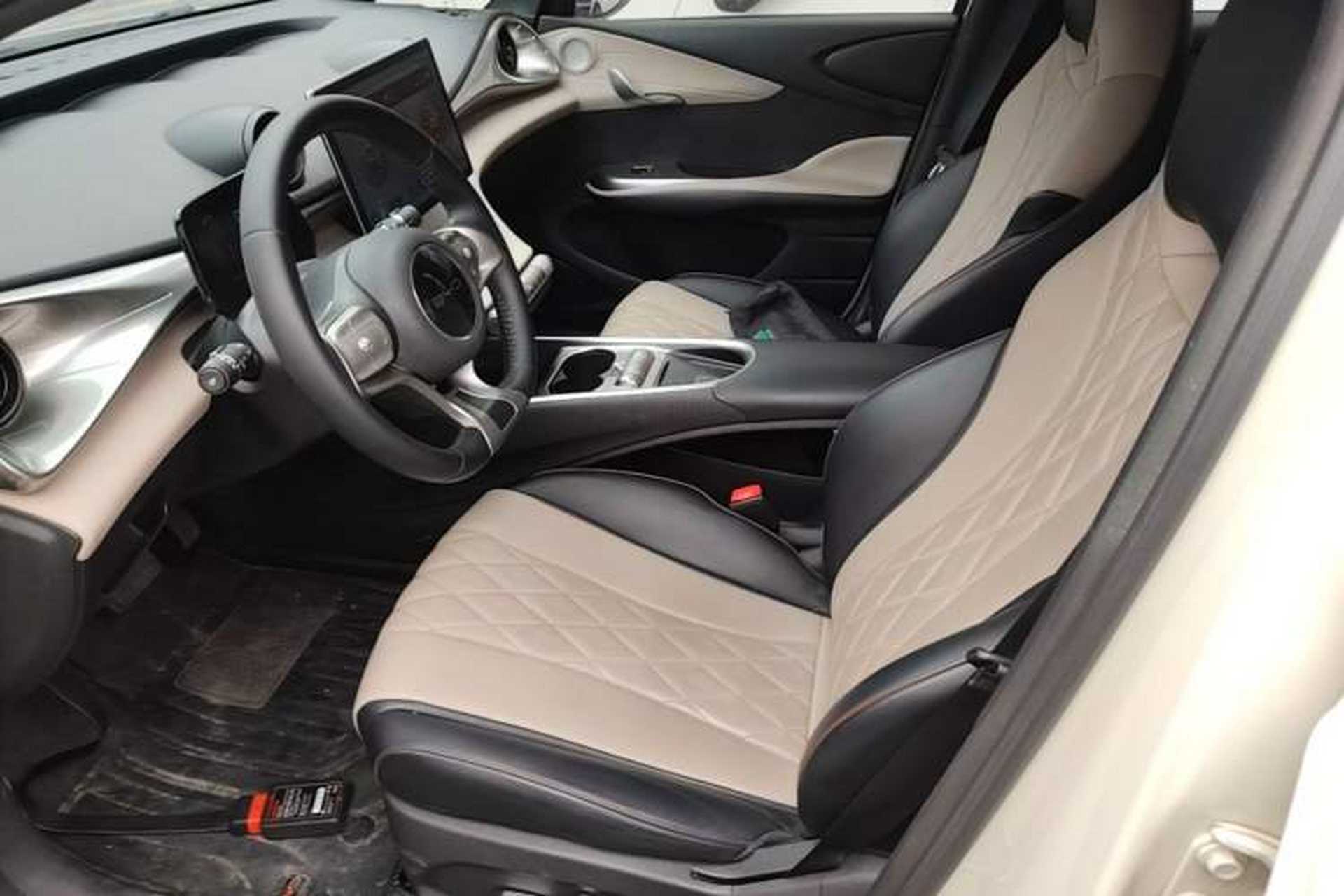 Used BYD Dolphin 2021 405 km Fashion Edition Left Front Seat