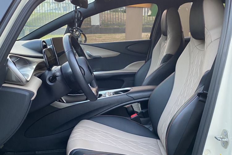 Used BYD Dolphin 2021 405 km Fashion Edition Left Front Seat