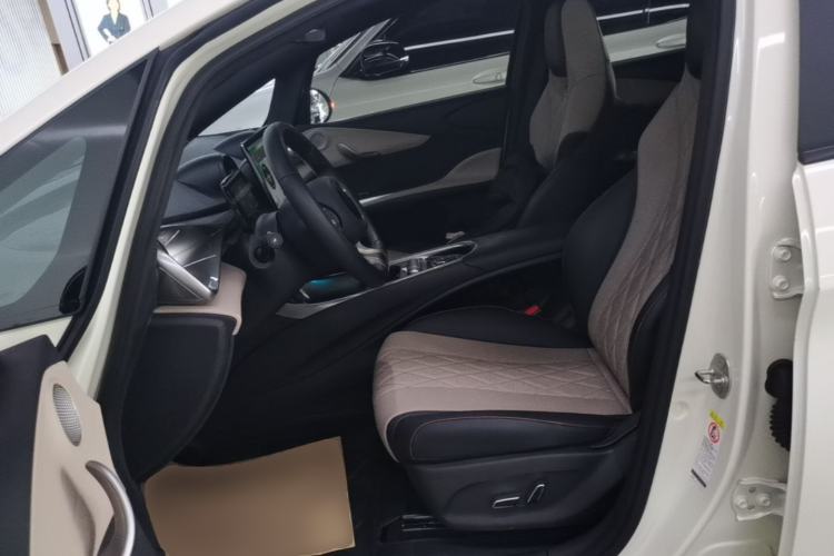 Used BYD Dolphin 2021 405 km Fashion Edition Left Front Seat