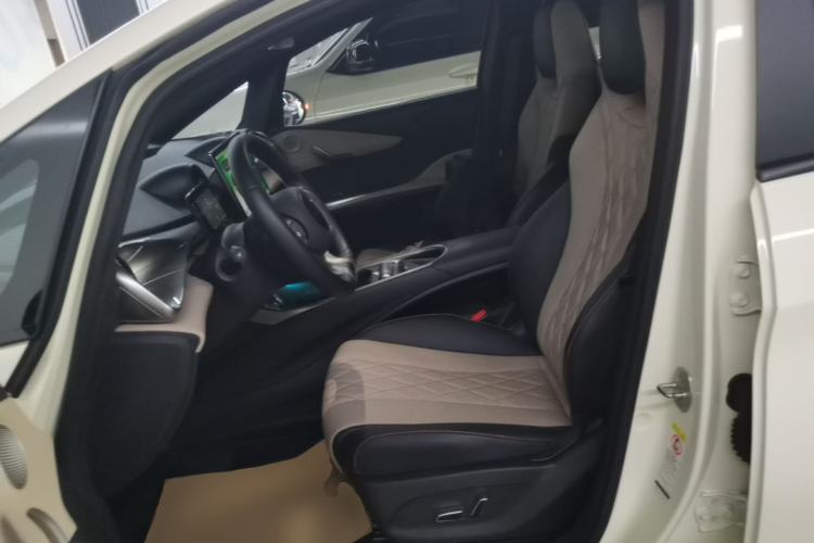 Used BYD Dolphin 2021 405 km Fashion Edition Left Front Seat