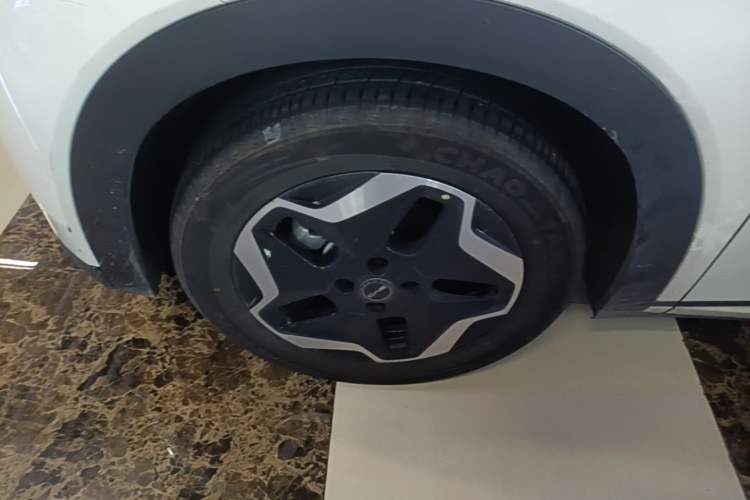 Used BYD Dolphin 2021 401km Knight Edition Left Front Wheel Hub