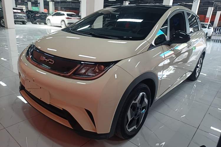 Used BYD Dolphin 2021 405 km Fashion Edition Guazi used car, China used car export, Used car for sale, Used cars, Cheapest cars for sale