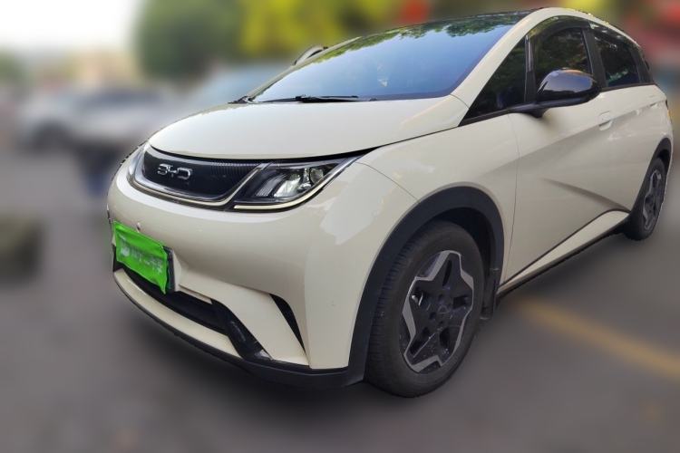 Ojetý BYD Dolphin 2021 405 km Fashion Edition Guazi used car, China used car export, Used car for sale, Used  cars, Cheapest cars for sale
