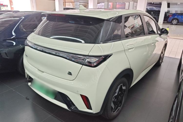 Used BYD Dolphin 2021 405 km Fashion Edition Rear Right 45 Deg