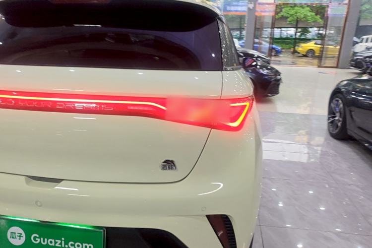 Used BYD Dolphin 2021 405 km Fashion Edition Right Rear Taillight
