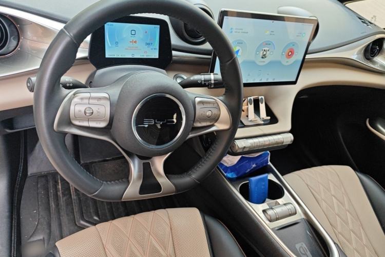 Used BYD Dolphin 2021 405 km Fashion Edition Steering Wheel