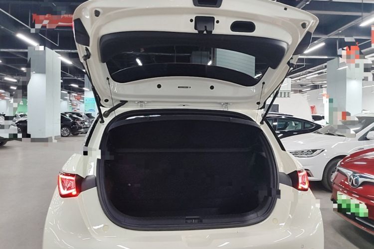 Used BYD Dolphin 2021 405 km Fashion Edition Trunk