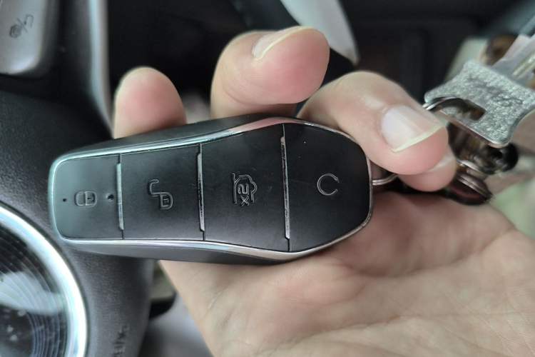 Used BYD Dolphin 2021 405 km Fashion Edition Vehicle Key