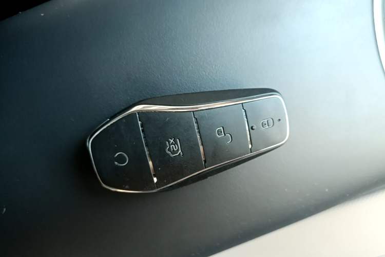 Used BYD Dolphin 2021 405 km Fashion Edition Vehicle Key