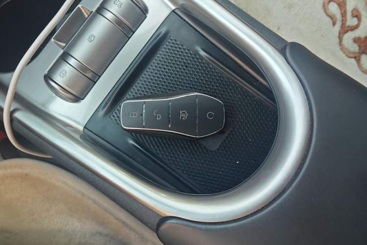 Used BYD Dolphin 2021 405 km Fashion Edition Vehicle Key