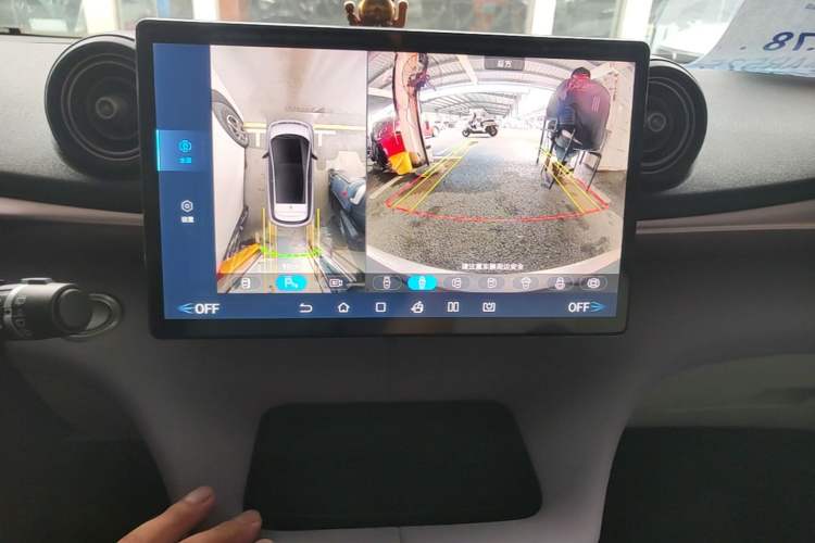 Used BYD Dolphin 2023 420 km Free Version Audio And AC Panel