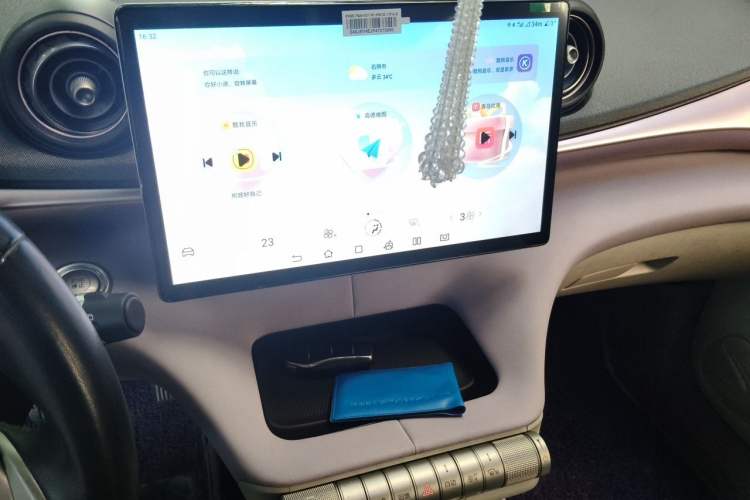 Used BYD Dolphin 2023 420 km Free Version Audio And AC Panel