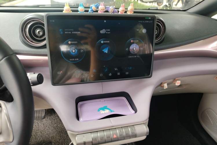 Used BYD Dolphin 2023 420 km Fashion Edition Audio And AC Panel