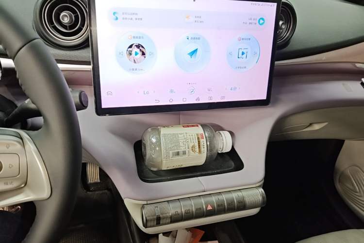 Used BYD Dolphin 2023 420 km Fashion Edition Audio And AC Panel