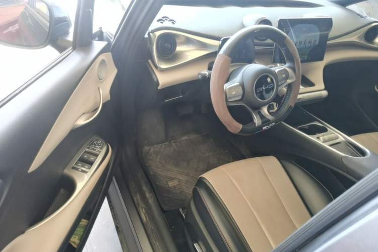 Used BYD Dolphin 2023 420 km Fashion Edition Driver Seat