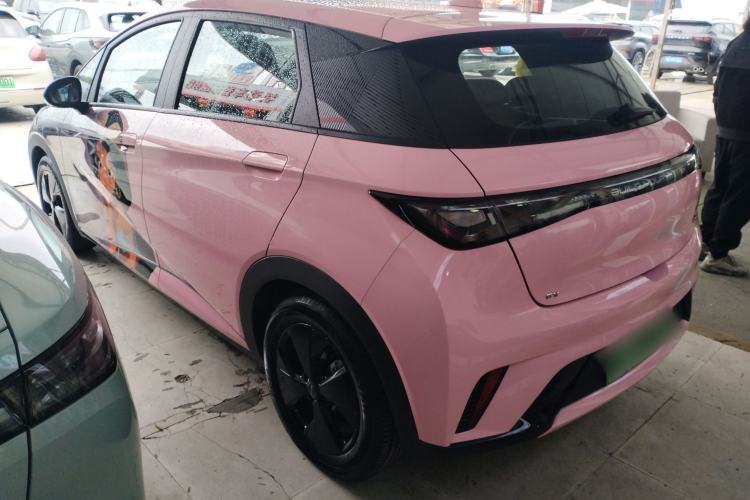 Used BYD Dolphin 2023 420 km Fashion Edition Exterior 2