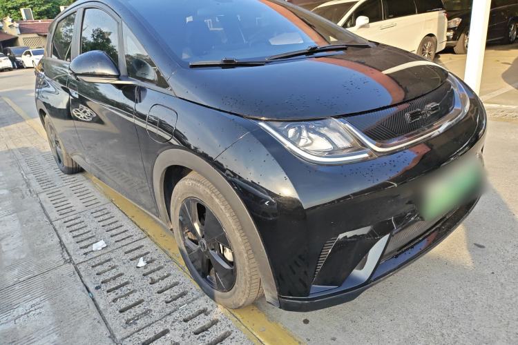 Used BYD Dolphin 2023 420 km Fashion Edition Exterior 3
