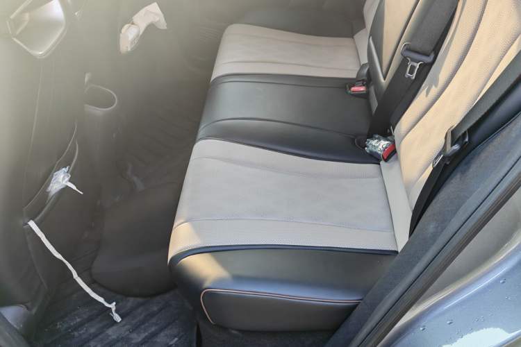 Used BYD Dolphin 2023 420 km Fashion Edition Interior 2