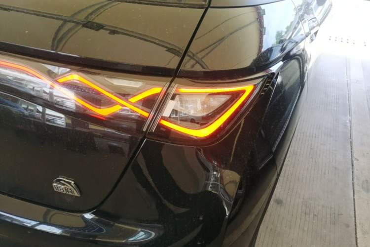 Used BYD Dolphin 2023 420 km Fashion Edition Right Rear Taillight