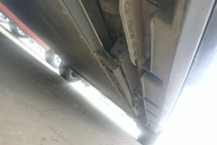 Used BYD Dolphin 2023 420 km Fashion Edition Right Side Sill