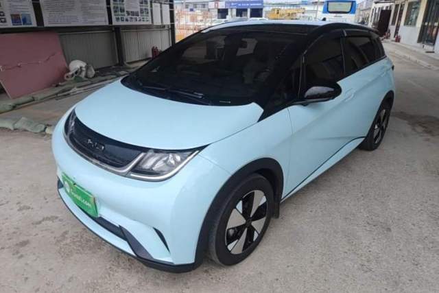 Used BYD Dolphin 2023 420 km Fashion Edition