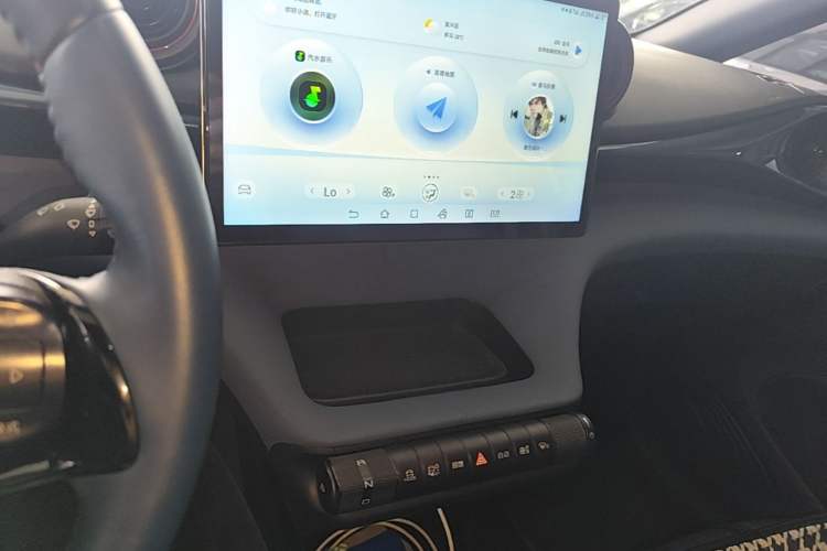 Used BYD Dolphin 2023 420 km Fashion Edition Audio And AC Panel