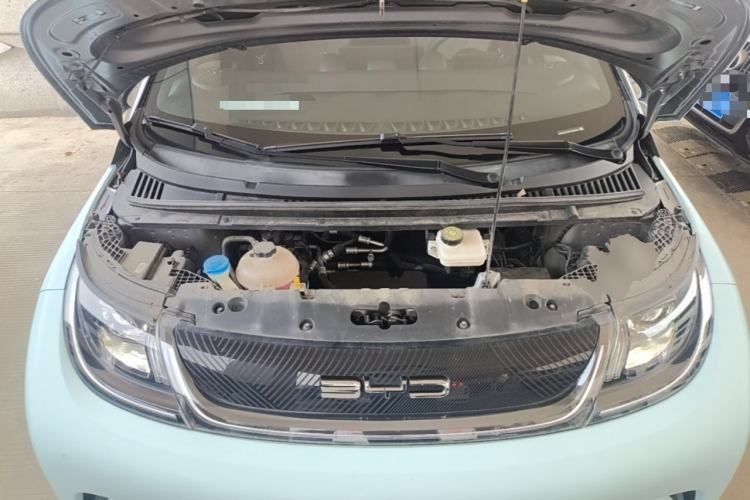 Used BYD Dolphin 2023 420 km Fashion Edition Engine Bay
