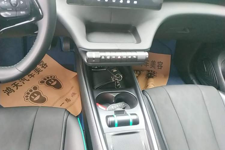 Used BYD Dolphin 2023 401km Knight Edition Gear Lever