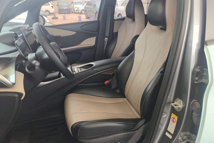 Used BYD Dolphin 2023 420 km Fashion Edition Left Front Seat