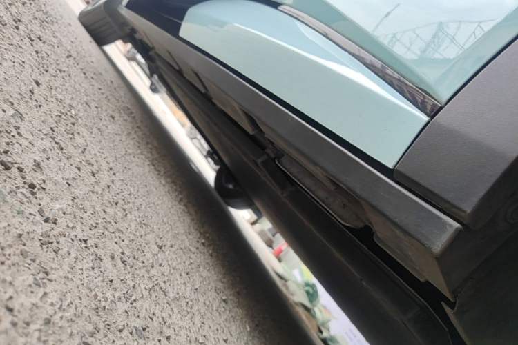 Used BYD Dolphin 2023 420 km Fashion Edition Left Side Sill