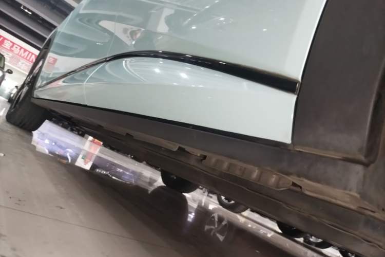 Used BYD Dolphin 2023 420 km Fashion Edition Left Side Sill