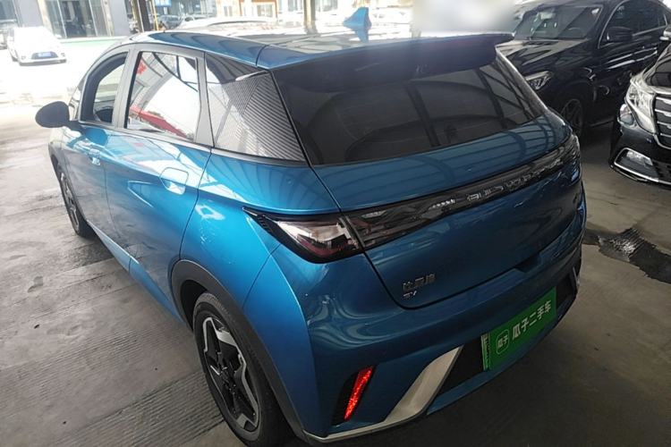 Used BYD Dolphin 2023 420 km Fashion Edition Rear Left 45 Deg