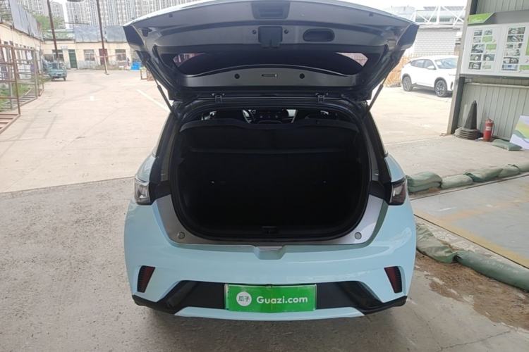 Used BYD Dolphin 2023 420 km Fashion Edition Trunk