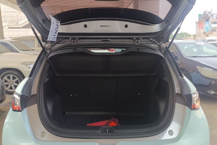 Used BYD Dolphin 2023 420 km Fashion Edition Trunk