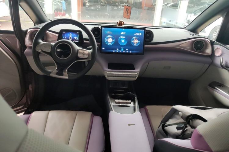 Used BYD Dolphin 2023 420 km Free Version Center Console