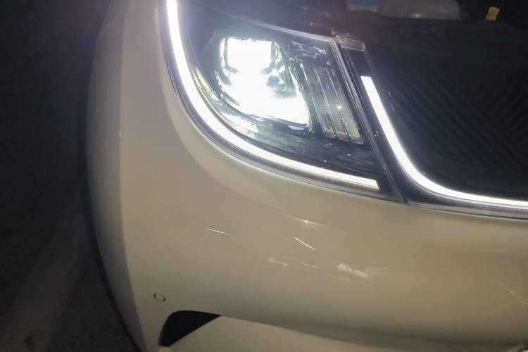 Used BYD Dolphin 2023 420 km Fashion Edition Right Front Headlight