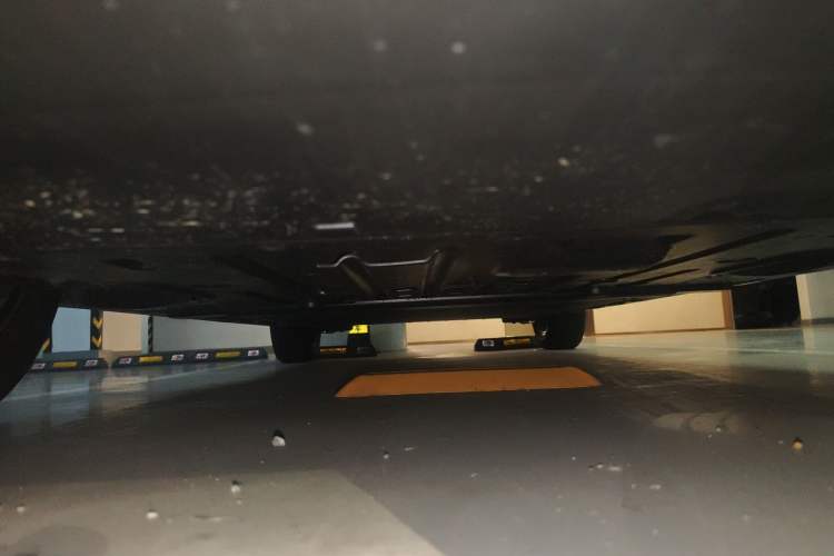 Used BYD Dolphin 2023 420 km Fashion Edition Chassis Front