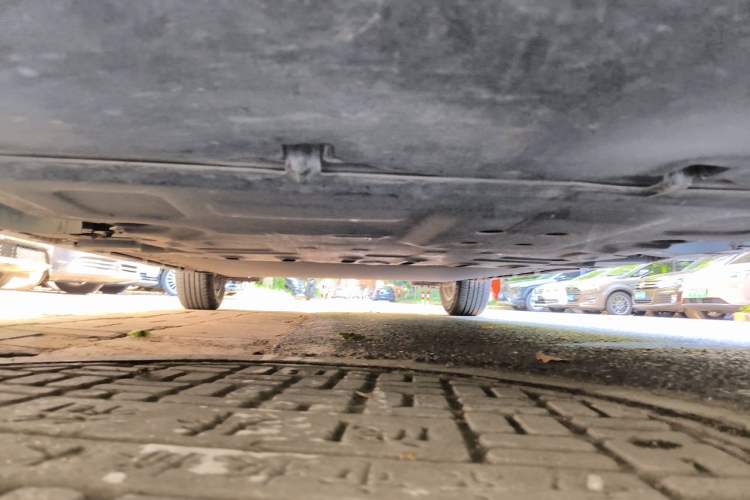 Used BYD Dolphin 2023 420 km Fashion Edition Chassis Front