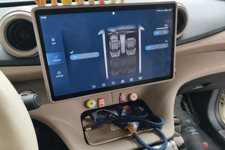 Used BYD Dolphin 2023 420 km Fashion Edition Audio And AC Panel