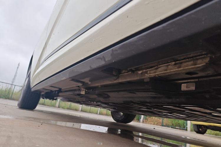 Used BYD Dolphin 2023 420 km Fashion Edition Chassis Front Right