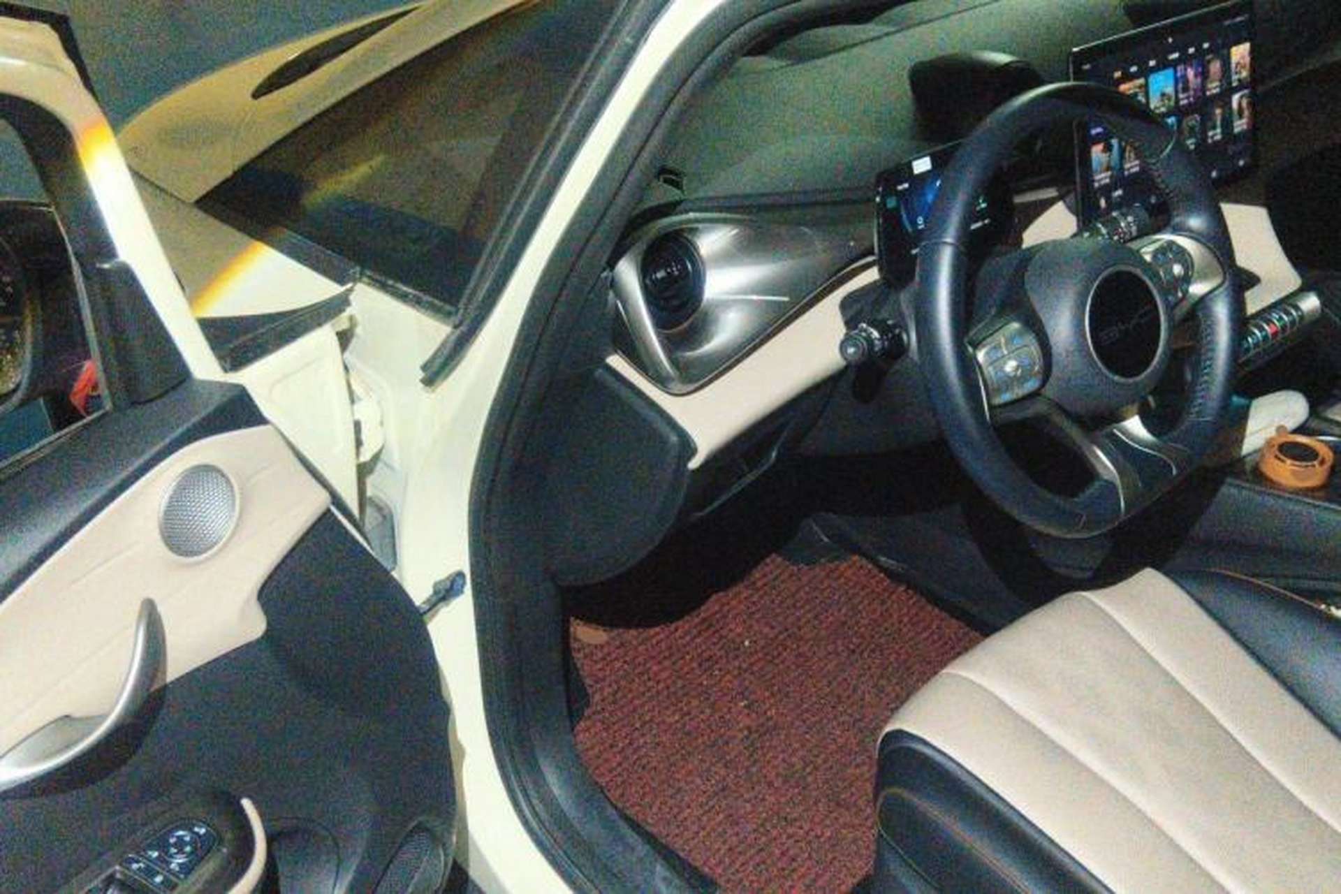 Used BYD Dolphin 2023 420 km Fashion Edition Driver Seat