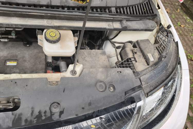 Used BYD Dolphin 2023 420 km Fashion Edition Engine Bay Left