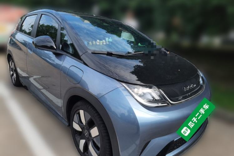 Used BYD Dolphin 2023 401km Knight Edition Front Right 45 Deg