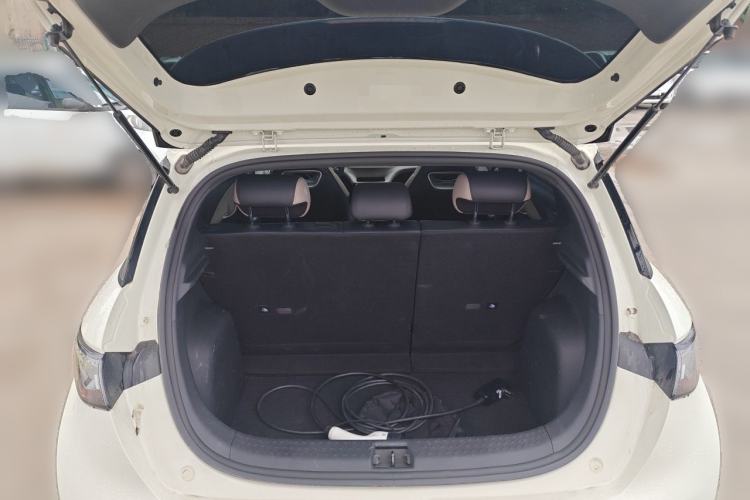 Used BYD Dolphin 2023 420 km Fashion Edition Trunk