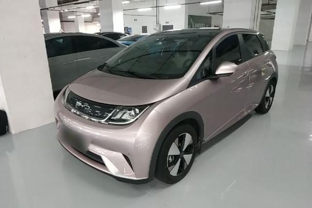 Used BYD Dolphin 2023 420 km Fashion Edition