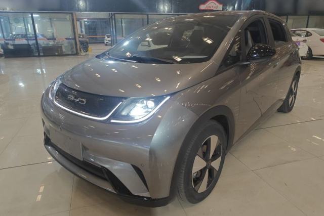 Used BYD Dolphin 2023 420 km Fashion Edition